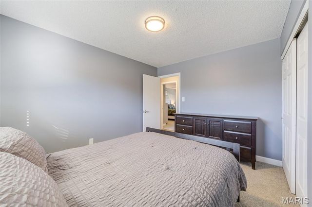 415 Lantana Lane, St Peters, MO 63376