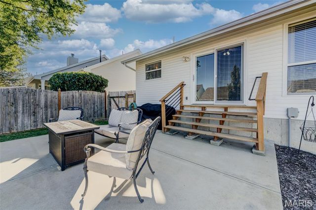 415 Lantana Lane, St Peters, MO 63376