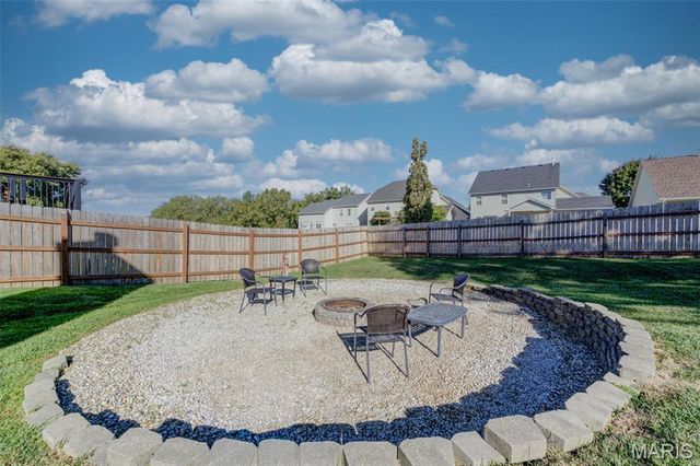 415 Lantana Lane, St Peters, MO 63376