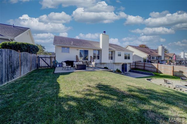 415 Lantana Lane, St Peters, MO 63376