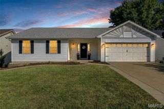 415 Lantana Lane, St Peters, MO 63376