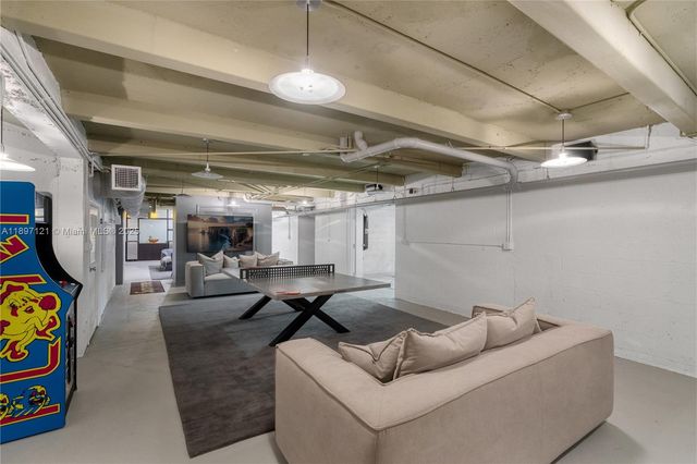 26 Tahiti Beach Island Rd, Coral Gables, FL 33143