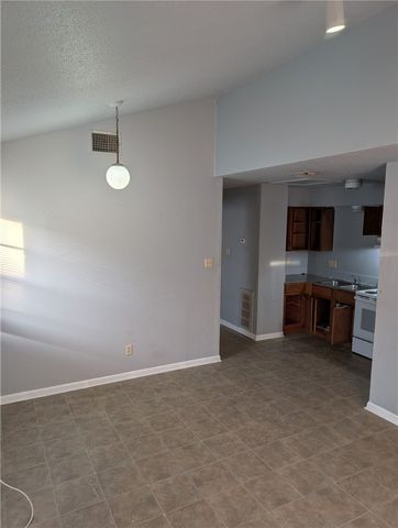 4123 Old Hearne Road, Bryan, TX 77803