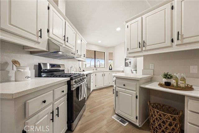 34842 Lyn Avenue, Hemet, CA 92545