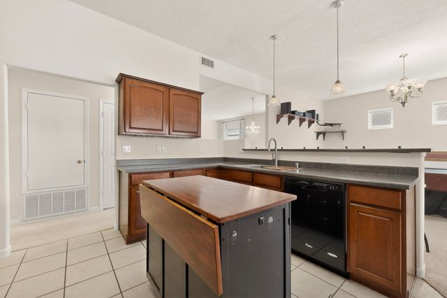 10515 Toledo Street NW, Albuquerque, NM 87114