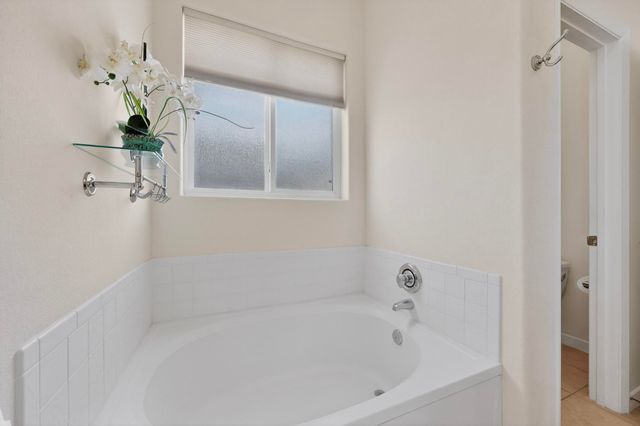 10515 Toledo Street NW, Albuquerque, NM 87114