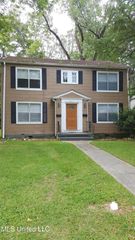 327 Decelle Street, B, Jackson, MS 39216