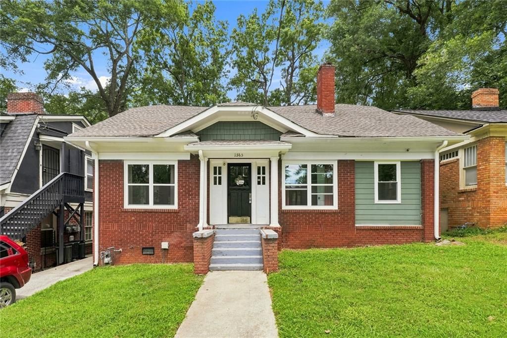 1585 Olympian Circle SW, Atlanta, GA 30310