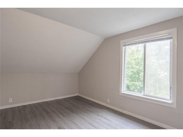 1125 Margaret Street, Saint Paul, MN 55106