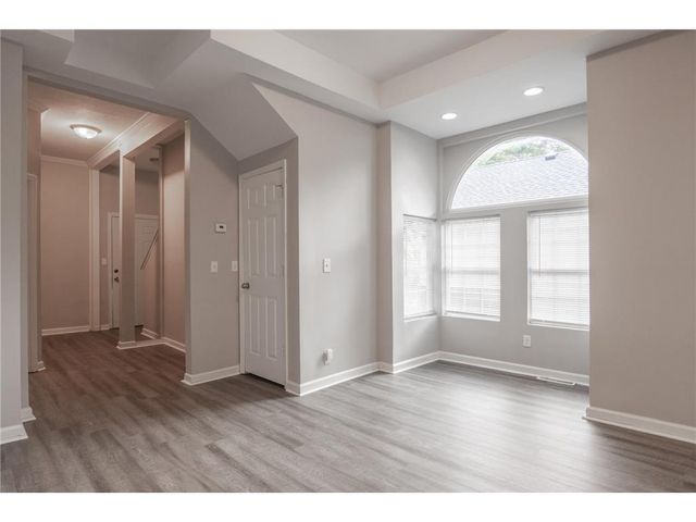 1125 Margaret Street, Saint Paul, MN 55106