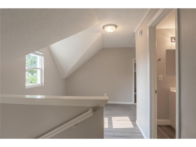 1125 Margaret Street, Saint Paul, MN 55106