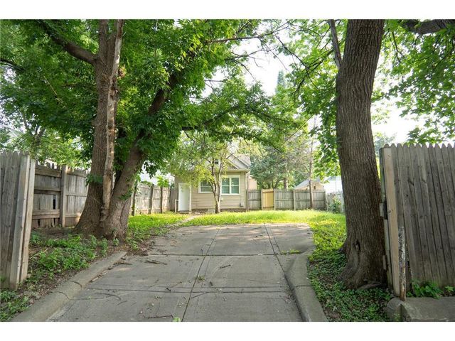 1125 Margaret Street, Saint Paul, MN 55106