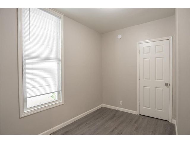 1125 Margaret Street, Saint Paul, MN 55106