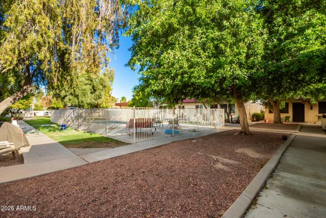 3626 N 37th Street 11, Phoenix, AZ 85018