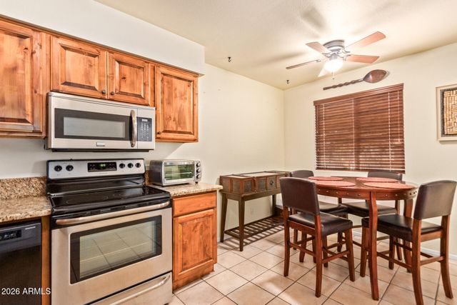 3626 N 37th Street 11, Phoenix, AZ 85018