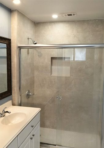 704 Manhattan Drive, Dallas, TX 75217