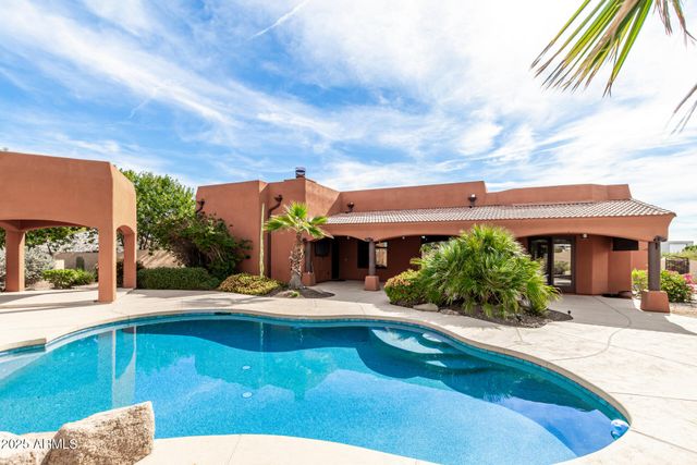 19532 W GEORGIA Avenue, Litchfield Park, AZ 85340