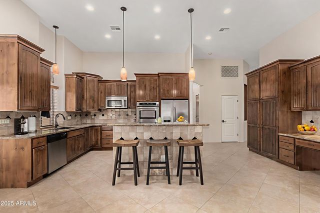 19532 W GEORGIA Avenue, Litchfield Park, AZ 85340