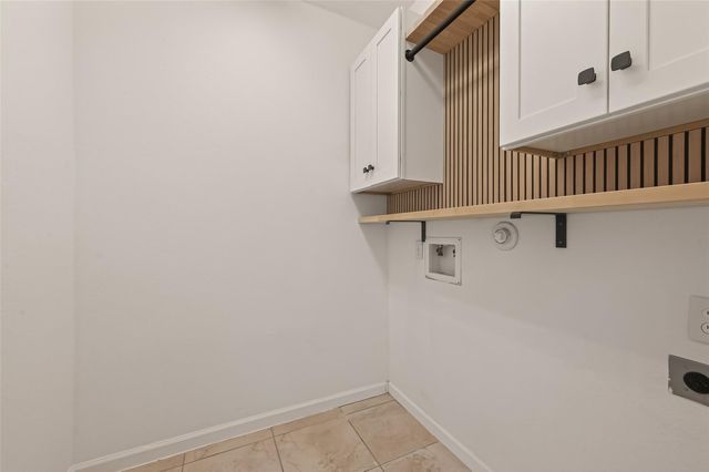 34 Wood Drake Pl, Tomball, TX 77375