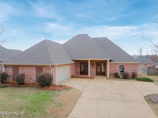 114 Rockbridge Crossing, Clinton, MS 39056