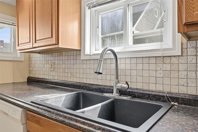 1826 Jancey St, Morningside, PA 15206