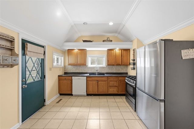 1826 Jancey St, Morningside, PA 15206