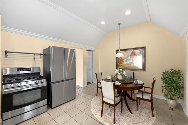 1826 Jancey St, Morningside, PA 15206