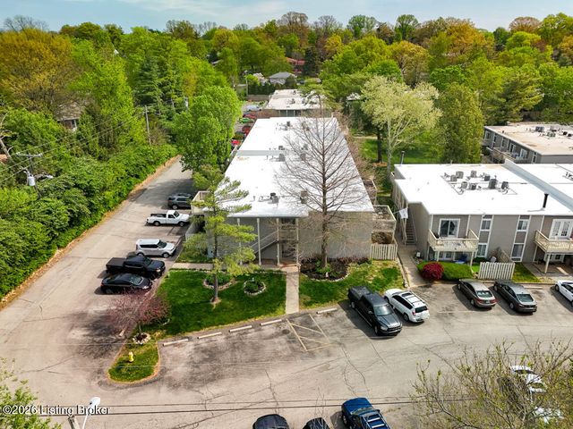 1935 Gardiner Ln D62, Louisville, KY 40205