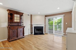 1935 Gardiner Ln D62, Louisville, KY 40205