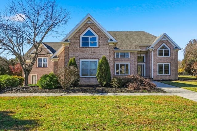 2005 Alan John Way, Lebanon, TN 37087