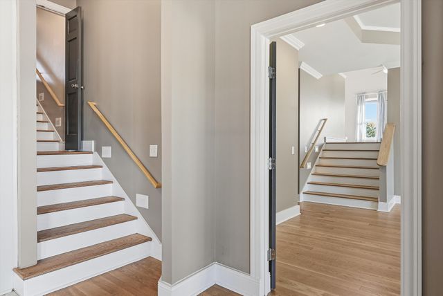 2005 Alan John Way, Lebanon, TN 37087