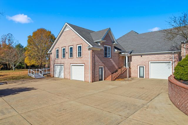 2005 Alan John Way, Lebanon, TN 37087