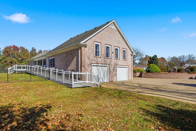 2005 Alan John Way, Lebanon, TN 37087