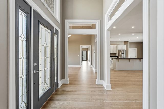 2005 Alan John Way, Lebanon, TN 37087