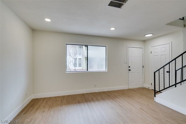 120 Bel Port Drive 124, Las Vegas, NV 89110