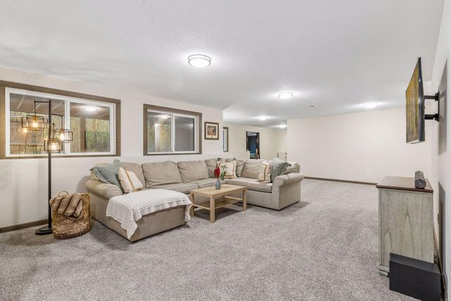 7314 255th Street, Wyoming, MN 55092