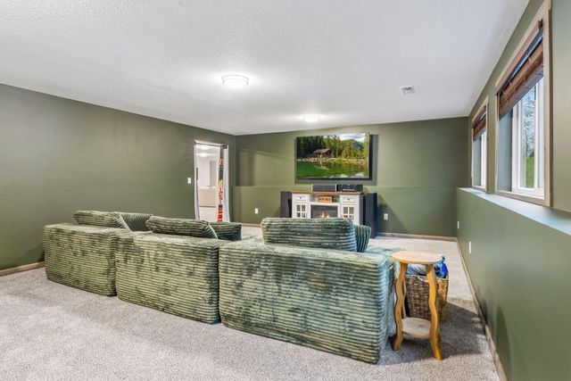 7314 255th Street, Wyoming, MN 55092