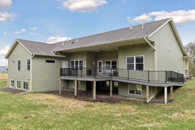 7314 255th Street, Wyoming, MN 55092