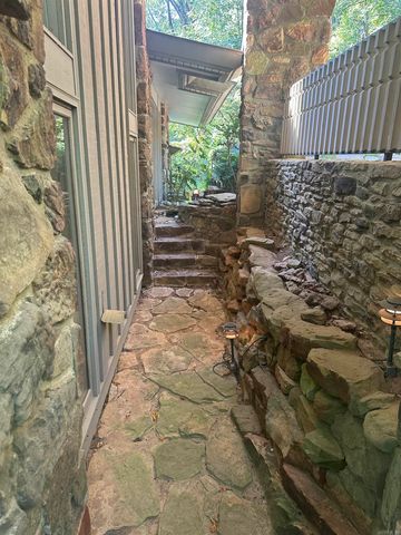 2 Ridgewood Lane, Forrest City, AR 72396