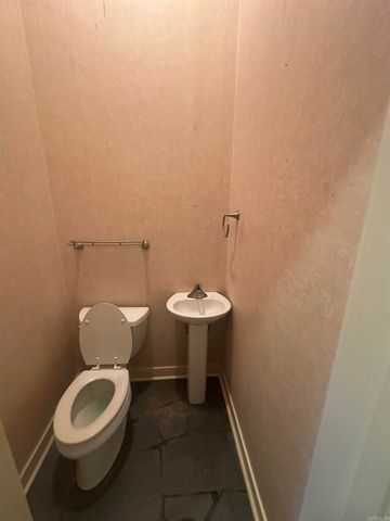 2 Ridgewood Lane, Forrest City, AR 72396