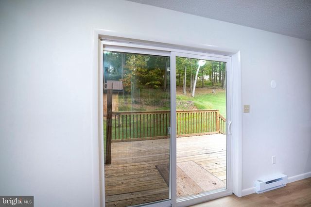 1001 & 1003 ELLMAN LN, State College, PA 16801