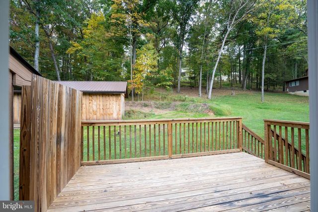 1001 & 1003 ELLMAN LN, State College, PA 16801