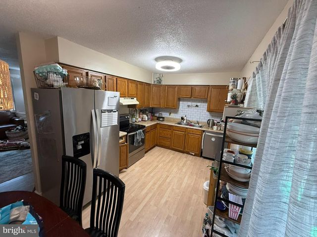 1001 & 1003 ELLMAN LN, State College, PA 16801