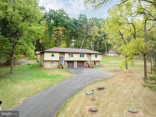1001 & 1003 ELLMAN LN, State College, PA 16801