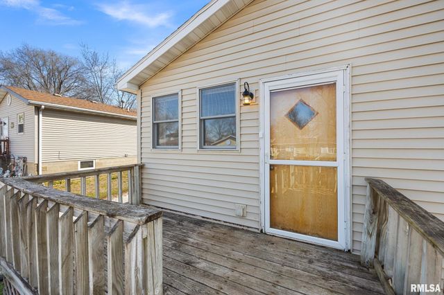 1412 S 13TH Street, Pekin, IL 61554