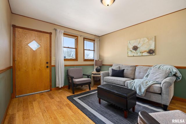 1412 S 13TH Street, Pekin, IL 61554