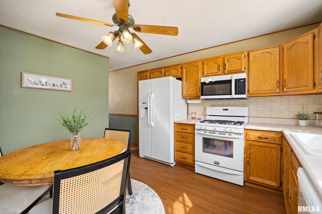 1412 S 13TH Street, Pekin, IL 61554