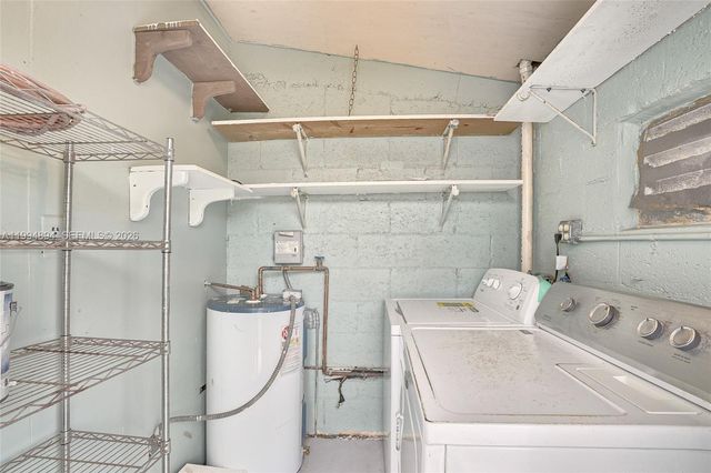 5401 SW 97th Ct, Miami, FL 33165