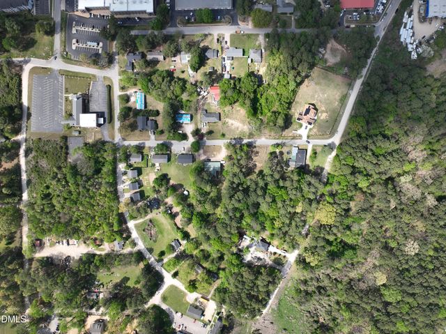 3900 Thelma Street, Raleigh, NC 27610