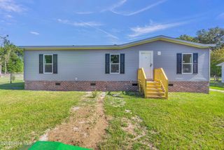 7137 Stag Park Road, Saint Helena, NC 28425